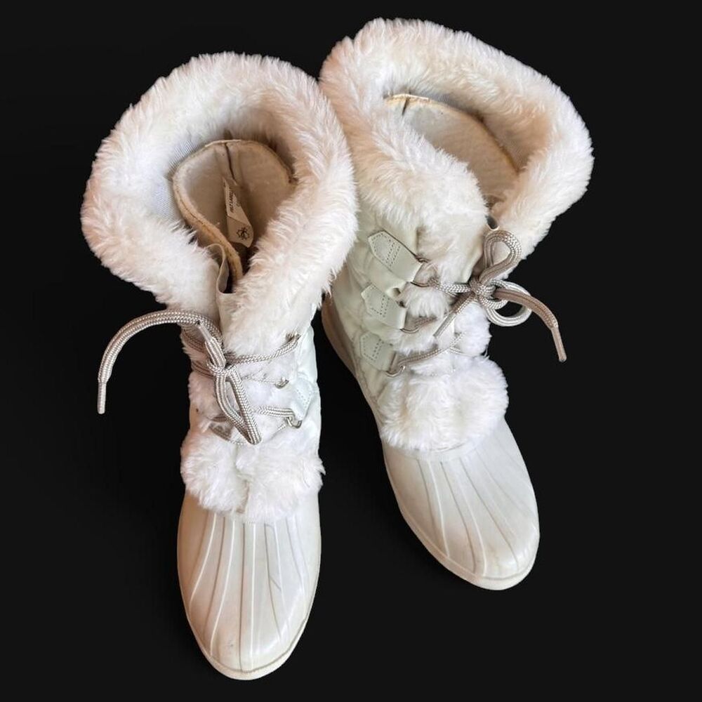 Sorel white winter boots faux fur trim Size 10.5